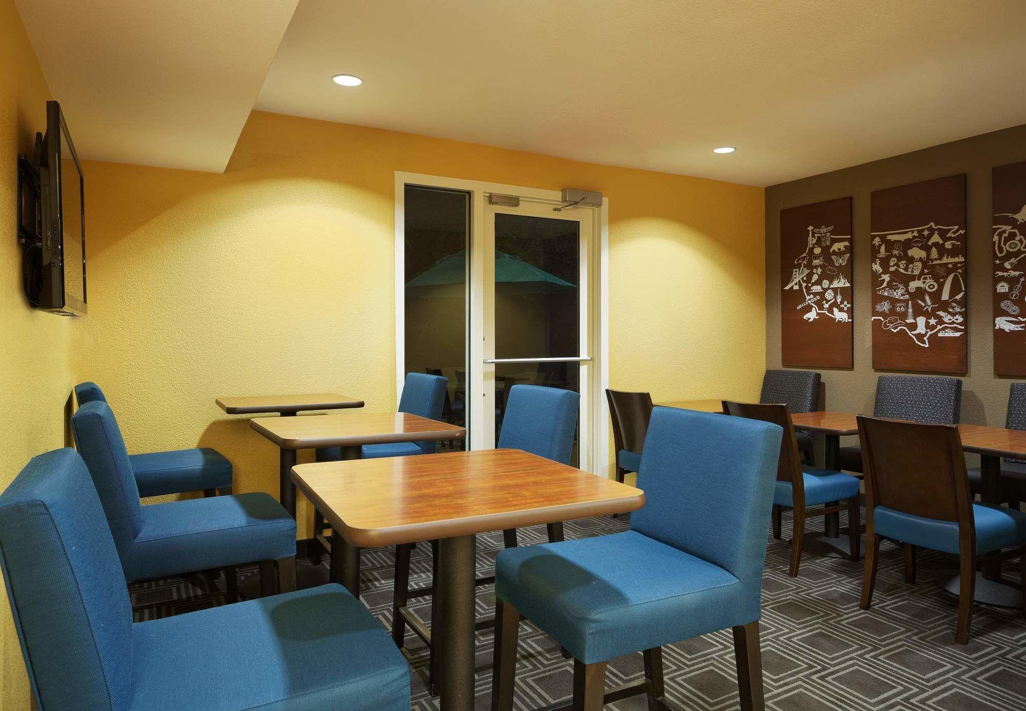 Mainstay Suites Tampa Moffitt-Usf Temple Terrace Экстерьер фото