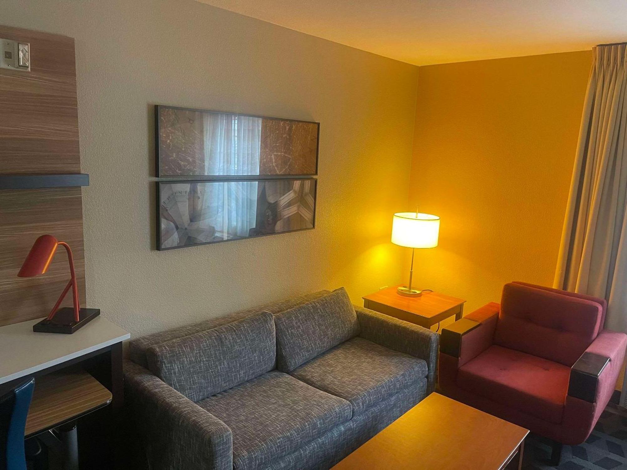 Mainstay Suites Tampa Moffitt-Usf Temple Terrace Экстерьер фото